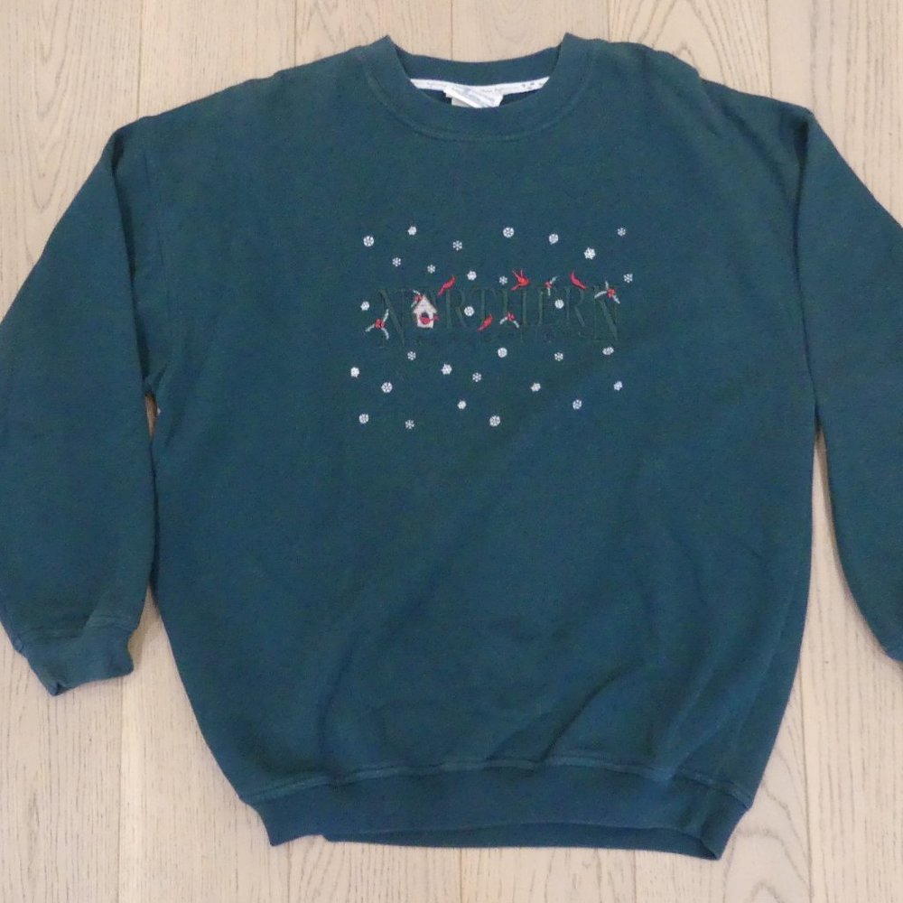 Cottage Essentials By Northern Reflections Snowflakes Green Large Sweatshirt